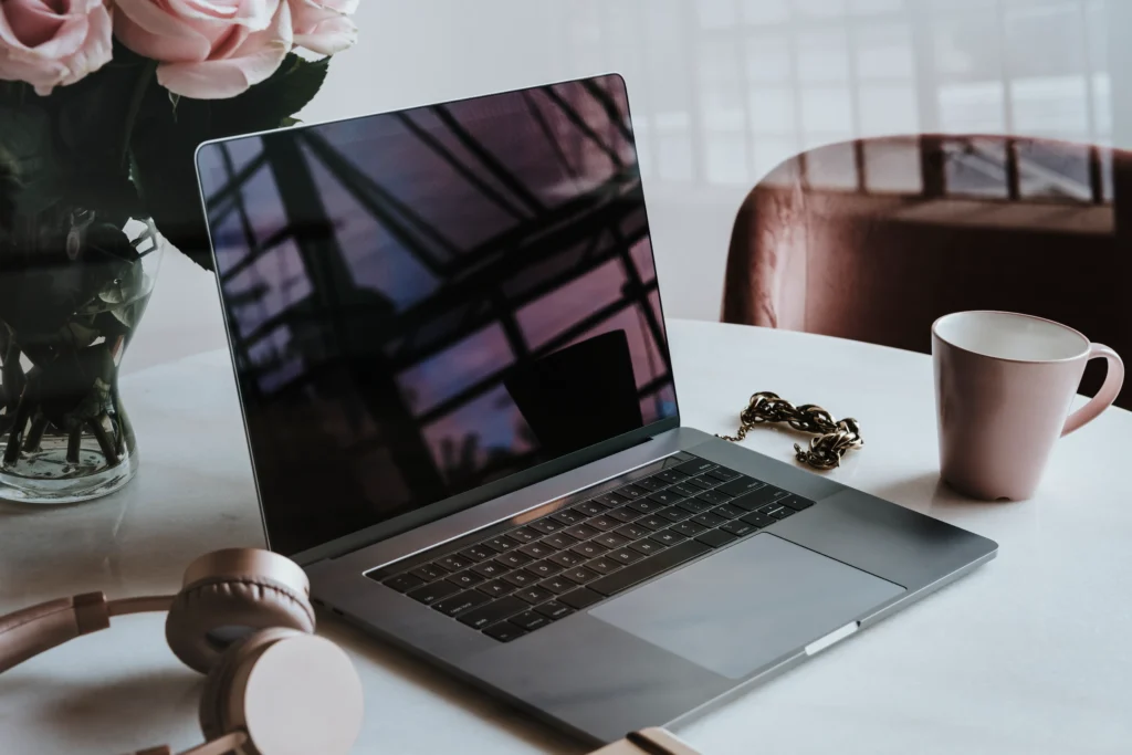 laptop image